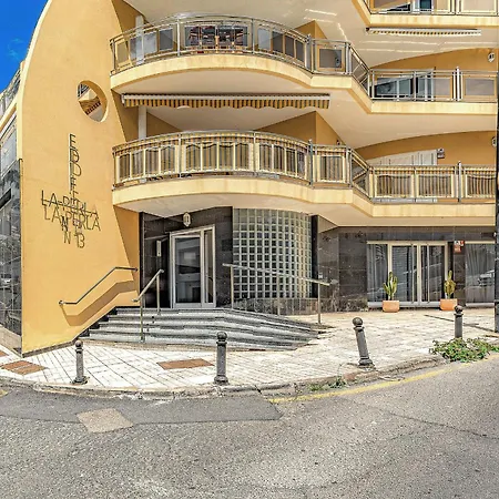 La Perla Vibes Lägenhet *